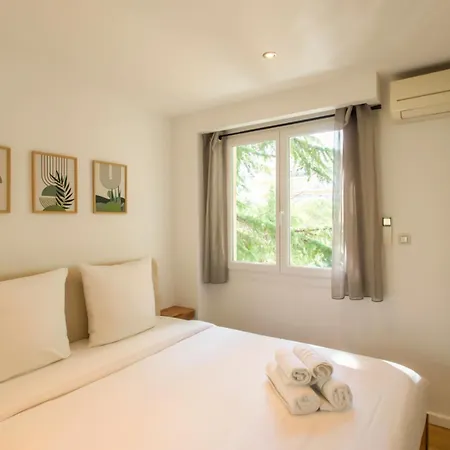 A4 Staywiz Us-2p Au Coeur De Les Pins 5min - Ac Balcon アパート *