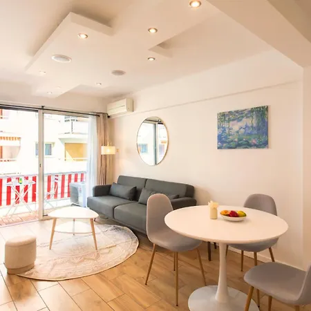 アパート A4 Staywiz Us-2p Au Coeur De Les Pins 5min - Ac Balcon